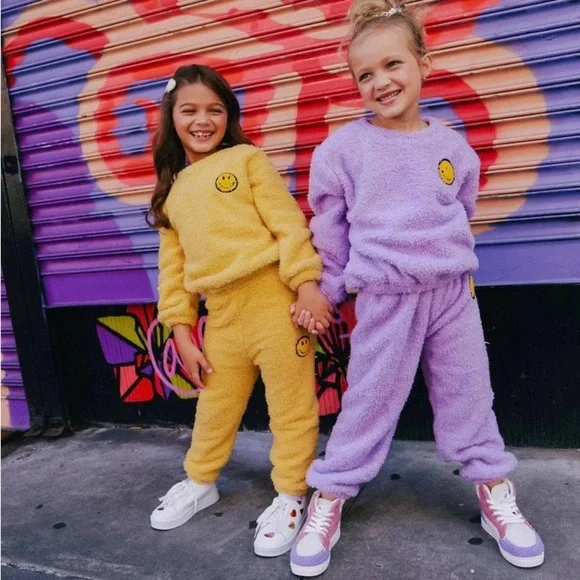 Lola and the Boys 8 Bright Smiley Patch Fuzzy 0135 pants pink girl Sherpa - Picture 12 of 13